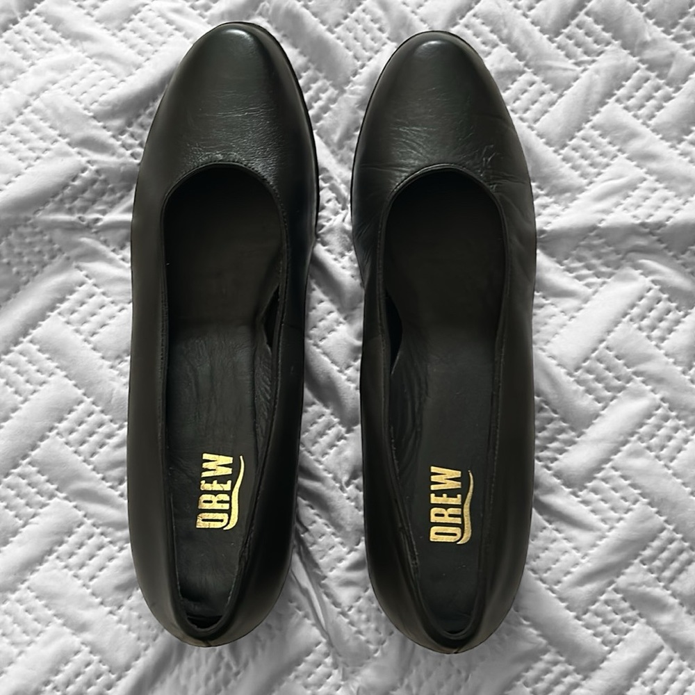 Drew Leather Pump w/ Foot-Saver Outsole - Picture 6 of 15